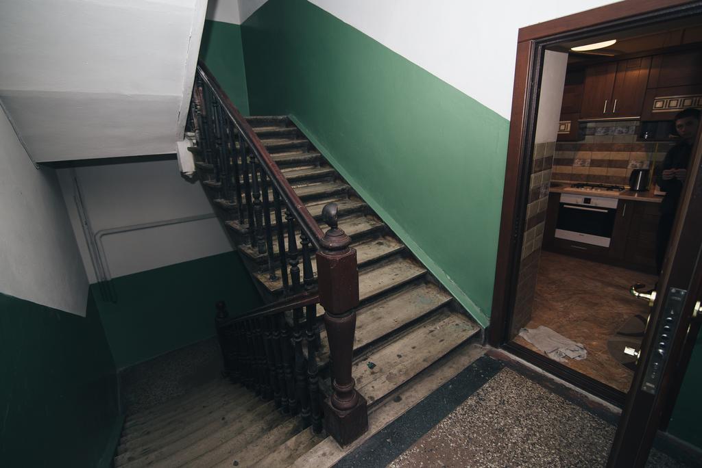 Apartment On Bernarda Meretyna Лвив Екстериор снимка